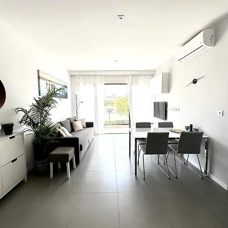 Apartment New Luxury Seaview Roof