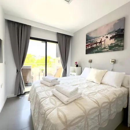 Apartment New Luxury Seaview Roof *