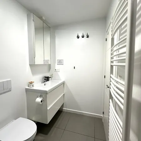New Luxury Seaview Roof Apartment *